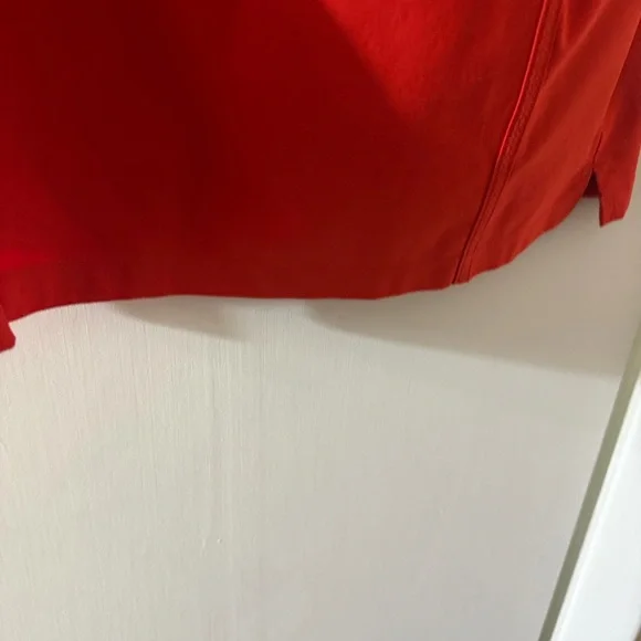 Adidas Bold Red skirt with built in shorts and pockets size Medium - Picture 7 of 9